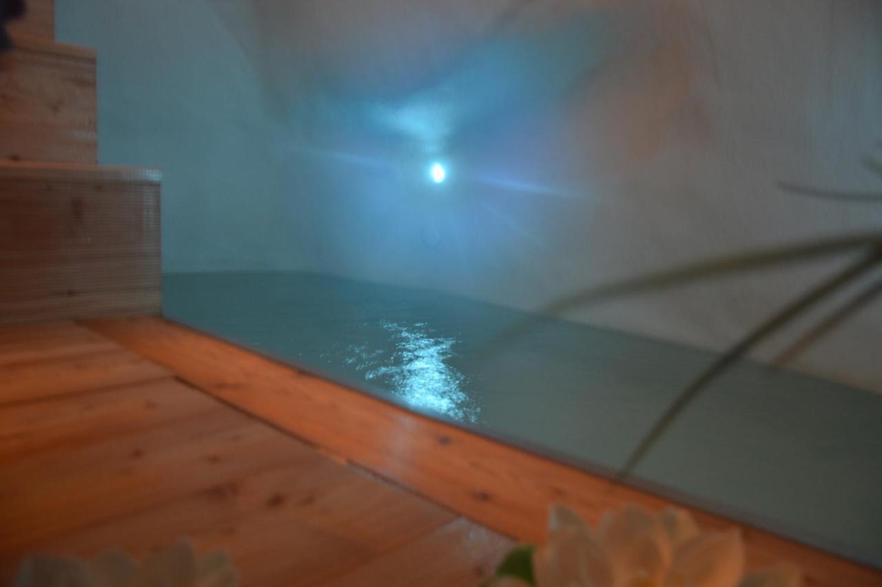 Ostuni 21Mqsuitehomes, Appartamento Con Mini Piscina Privata, Appartamenti Con Vasca Idromassaggio & Appartamenti Standard Exterior foto
