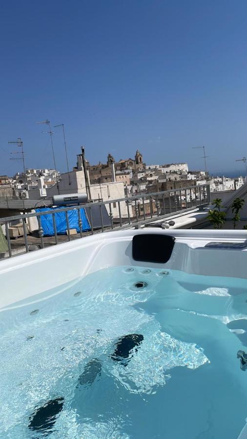 Ostuni 21Mqsuitehomes, Appartamento Con Mini Piscina Privata, Appartamenti Con Vasca Idromassaggio & Appartamenti Standard Exterior foto